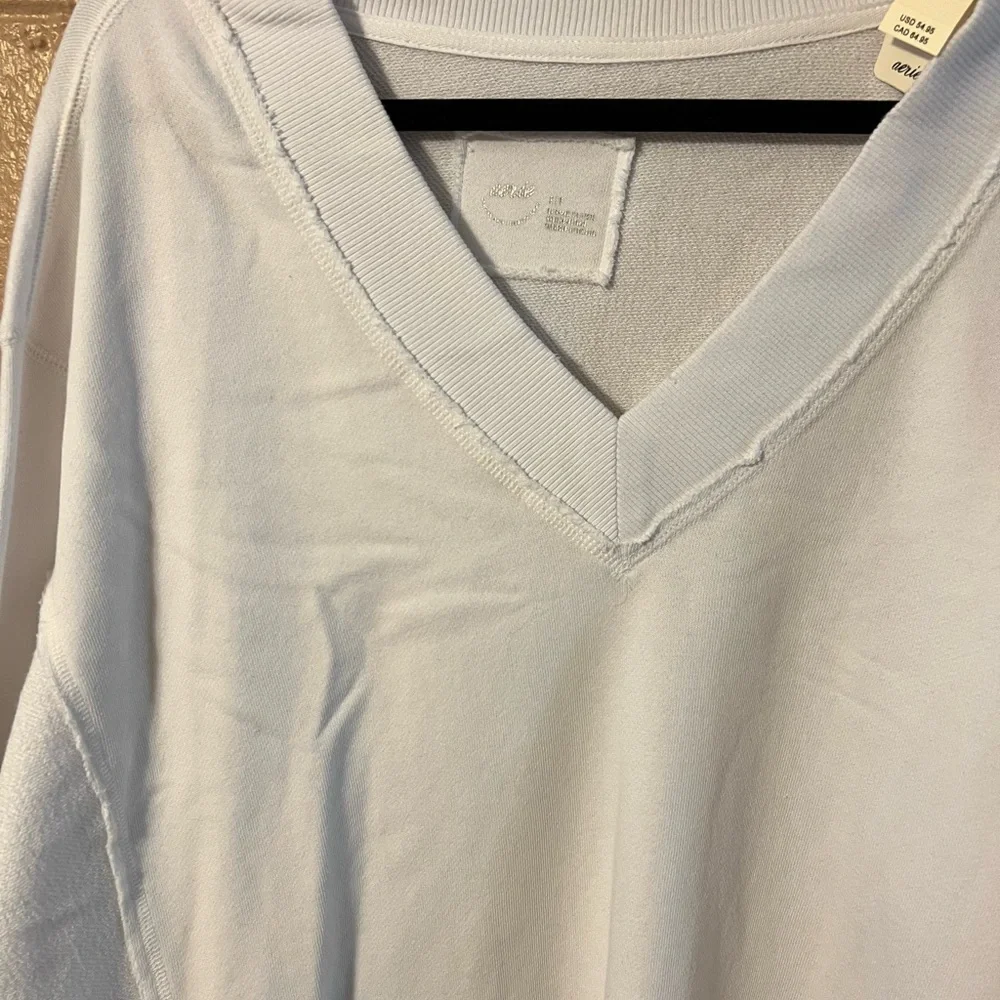 NWT aerie crewneck - Picture 2 of 5